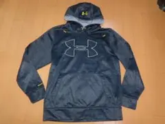 アンダーアーマー★美品パーカー/裏地保温生地/黒チェック★SM寸