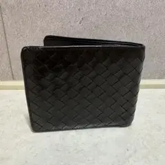 BOTTEGA VENETA イントレチャート 二つ折り財布 ダークブラウンのサムネイル
