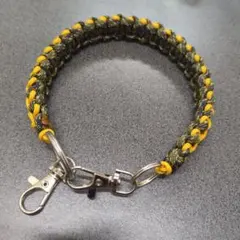 35.スマホハンドストラップ パラコード 内径30cm パラコード