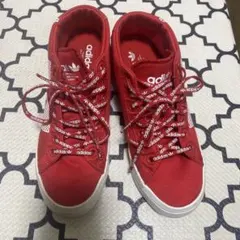 adidas レッド スニーカー23センチ
