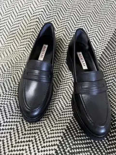 バークレー　試着のみ美品！ブラック ローファー 厚底23.5