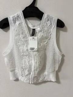 Item thumbnail for item 153a591b-fb93-4afe-a103-585a7a1d24d2