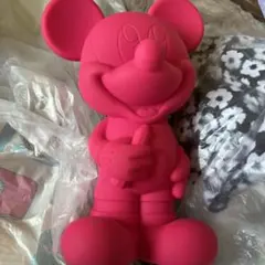 ミッキーマウス シリコンポーチ ピンク