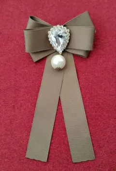 ブラウンベージュ★リボンヘアピン
