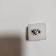 ハート型ストーン装飾リング