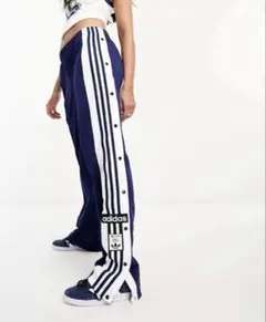 adidasオリジナルス アディブレイクトラックパンツ ジャージ ネイビーナヨン