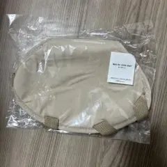 スリーコインズ　豆イスベルト