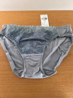 Item thumbnail for item ac81feec-17d5-44e4-8d38-a3147c40b846