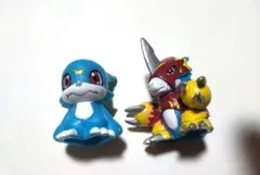 デジモンアドベンチャー　指人形（ソフビ）《ブイモン＆フレイドラモン》