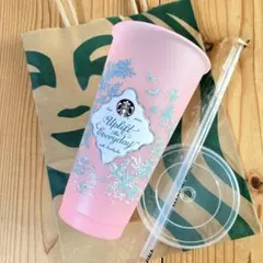 スターバックス　ミステリーカラーチェンジングリユーザブルコールドカップ　ピンク赤