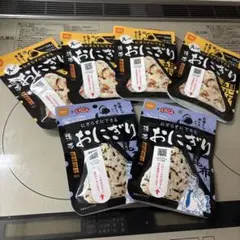 尾西食品　保存食　おにぎり6個セットのサムネイル