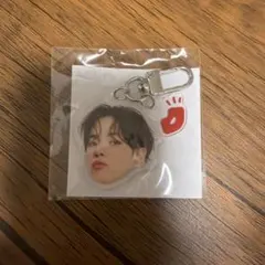 treasure ジェヒョク 顔アクキー