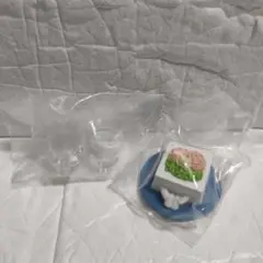 まちぼうけ　お疲れさまの場合　カプセルトイ　とっくり＆おちょこ　冷ややっこ