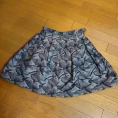 迷彩柄 スカート