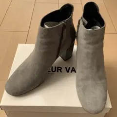Cole Haan ブーツ　スエードのサムネイル