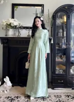 Item thumbnail for item ef67d121-a3fd-4325-bf28-50d0ac5d9ac5