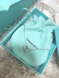Tiffany ティファニー ネックレス　ラビングハートペンダント