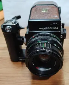 Zenza Bronica ETRS AE-II 75mm 説明書付 動作品のサムネイル