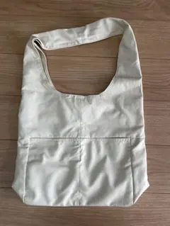 LOWRYS FARM ホワイト ショルダーバッグ