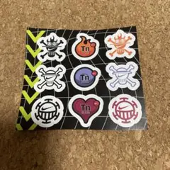 ナイキ ルフィ ワンピース
