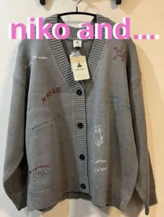 niko and… モチーフ&レタリングVカーディガン グレー