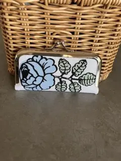 Item thumbnail for item 309dcd16-48e5-4314-ab20-75194e0aa01a