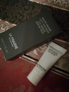 La Prairie WC ライトインフュージョンアイセラム sample3mLのサムネイル