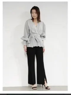 FRAY I.D　ポンチスリットパンツ黒のサムネイル