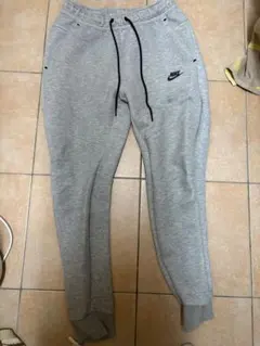 NIKE 旧テックフリースMサイズ