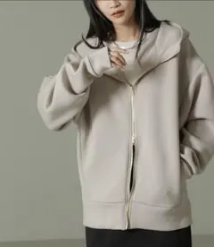 【最終値下げ】テックダンボールダブルジップBIGパーカ男女兼用／ナノユニバース