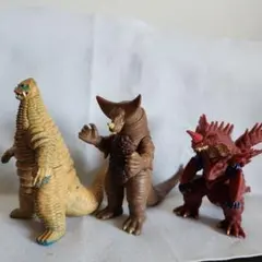ウルトラマンシリーズ 怪獣フィギュア 9体セット - メルカリ