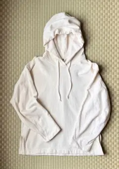 ユニクロ　パーカー☆レディース