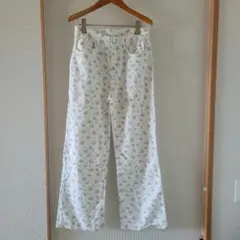 H&M 花柄 デニムパンツ ホワイトのサムネイル