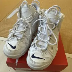 NIKEスニーカー AIR MORE UPTEMPO ホワイト 22cm