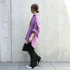 カラーシャツ