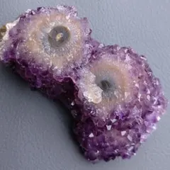 ウルグアイ産　アメジスト フラワー 印象的な同心円　クラスター　母岩付き　花