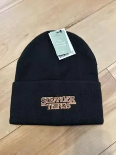 新品　ストレンジャーシングス　ニット帽