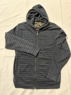ジップアップパーカーMサイズ　濃いグレー　M
