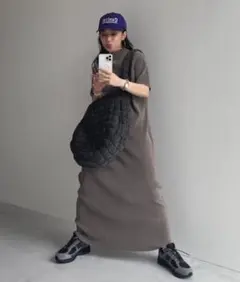 【美品】デイリーデイリースーパーストレッチプリーツワンピース