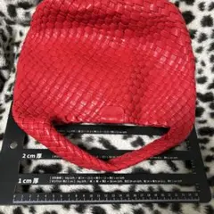 レザー風編み込みハンドバッグ 赤