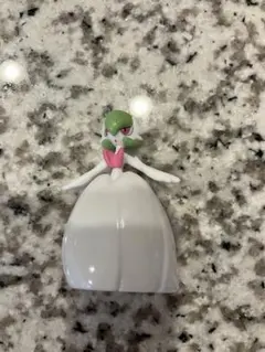 バンダイ びっくらたまごDX ポケットモンスター メガシンカ　メガサーナイト