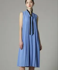 Formentera Pleated Bicolor Dress - メルカリ