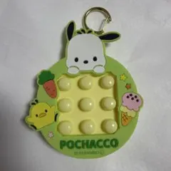 サンリオキャラクターズ　ポチャッコ　プッチプチキーホルダー