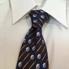 Ｇｕｃｃｉグッチ　ネクタイ ネイビー パターン 規則的柄【特価】