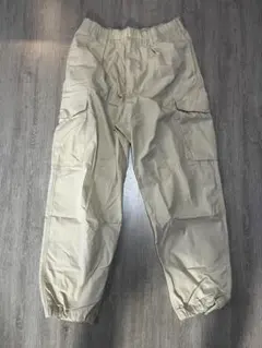 UNIQLO ブラック ワイドフィットパラシュートカーゴパンツ Sサイズ