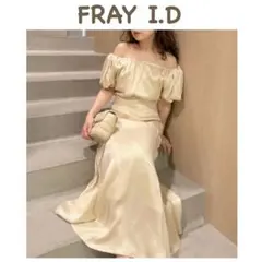 新品未使用　フレイアイディー　パフデザインフレアワンピース　アイボリー