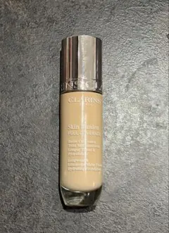 CLARINS Skin Illusion フルカバレッジ ファンデーションのサムネイル