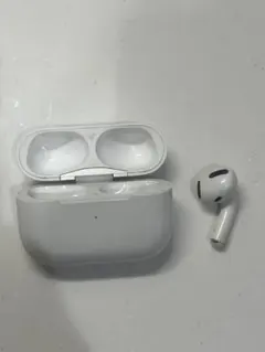 Apple AirPods Pro 本体 充電ケース 片耳イヤホン