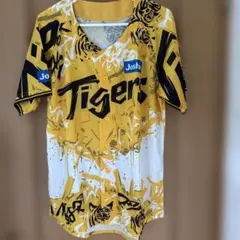 新品未使用　阪神タイガース応援 ユニフォーム