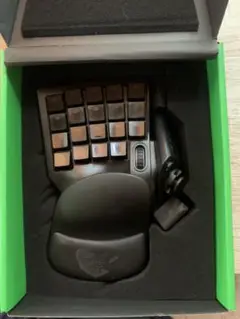 Razer TARTARUS V2 ゲーミングキーパッド 本体